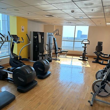 Cozy Marina & Sea View Apt In Bay Central Tower Dubai Marina With Modern Gym & Pool, Steps To Beach & Metro Buitenkant foto